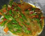 Foto langkah ke 4 dari resep Orak-Arik Telur dan Sayur.