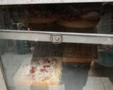 Foto langkah ke 3 dari resep Pizza Mini simpel.