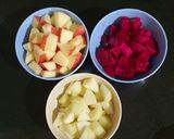 Foto langkah ke 1 dari resep Fruit Salad creamy sauce.