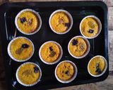 Foto langkah ke 4 dari resep Muffin labu kuning.