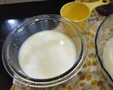 A picture of step 2 of Chocolate caramel pudding.