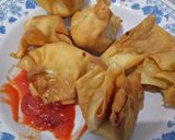 Foto langkah ke 4 dari resep Pangsit Isi Goreng.