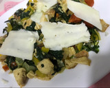 Foto del paso 4 de la receta: Ensalada caliente de sobritas