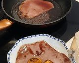 Foto del paso 3 de la receta: Carpaccio Templado de Nectarina Caramelizada con Pavo Glaseado a la Sartén