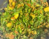 A picture of step 4 of Aloo Palak Sabji.
