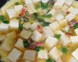 Foto langkah ke 4 dari resep Telor dadar tahu.