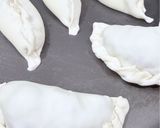 Foto del paso 4 de la receta: 🥟 Empanadas Greco-Árabes 🍆 🇬🇷🇱🇧🇸🇾🇯🇴🇵🇸