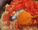 A picture of step 3 of Qeema aloo.