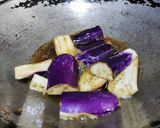 Foto langkah ke 2 dari resep 12. Balado TT alias Terong dan Tongkol syedepp.
