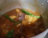 A picture of step 6 of Beef Aloo gosht.