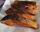 Paprikás lisztben sült ponty recept fázis 5 fotója