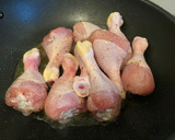 Foto del paso 9 de la receta: Coq au vin aux marrons (Pollo al vino con castañas)