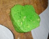 Foto langkah ke 9 dari resep Bolu kukus pandan no mixer bahan seadanya bgt 🍰.