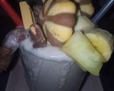 A picture of step 3 of Chocolate, banana and pineapple smoothie.