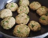 A picture of step 3 of Wheat bread cutlet.