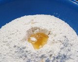 Foto del paso 2 de la receta: Tortas fritas para el mate 🧉