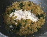 Foto del paso 2 de la receta: Riñones de cordero encebollados al vino blanco y coñac