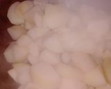 صورة لخطوة 2 من وصفة بطاطا بيري بالصوص