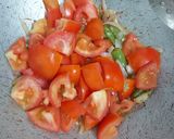 A picture of step 8 of Rawa Idli With Onion-Tomato Chutney.