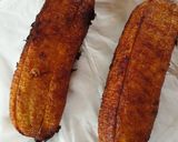 A picture of step 2 of Fried Banana with cheese & Chocolate.