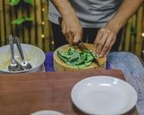 รูปขั้นตอนการทำที่ 12 ของ ผัดซีอิ๊ว เส้นใหญ่ หมูหมักนุ่ม ไม่มัน ไม่เลี่ยน😊