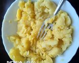 पंजाबी आलू पराठा (punjabi aloo paratha recipe in Hindi) रेसिपी चरण 2 फोटो