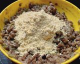 A picture of step 1 of Akkha masoor ridge gourd pancake.