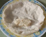 Foto langkah ke 2 dari resep Lumpia Tape Keju Saus Karamel.