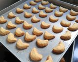 Foto langkah ke 3 dari resep Kue Putri Salju Renyah.