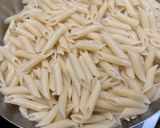 Foto del paso 6 de la receta: Salsa de berenjenas, aceitunas y albahaca para pasta