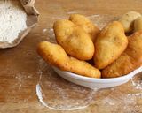 A picture of step 8 of Fried Ligurian Potato Focaccette.
