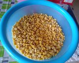 A picture of step 1 of Basanti kadhi pakodas.