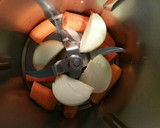 Foto del paso 1 de la receta: Rollitos crujientes de salmón thermomix