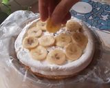 عکس مرحله 7 از دستور کیک تولد دو طبقه