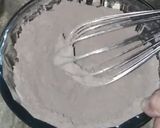 A picture of step 3 of Death by chocolate spong (part 1).