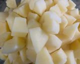 Foto del paso 1 de la receta: PURÉ MUY CREMOSO DE PAPAS 🥔 🥔🍶🧈🥔🥔