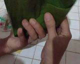 Foto langkah ke 7 dari resep Resep Pepes ayam daun kemangi (empuk,pedas, gurih).