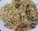 வெஜ் எக் நூடுல்ஸ் ரெசிபி ஸ்டேப் 6 புகைப்படம்