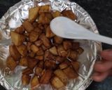 A picture of step 7 of Potato shorts.