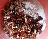 Foto del paso 5 de la receta: Panque con nueces y arándanos