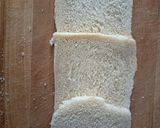 Foto del paso 1 de la receta: Canapés enrollados de atún y huevo