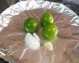 Foto del paso 4 de la receta: Salsa de chicatanas molcajeteada