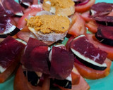Foto del paso 5 de la receta: Ensalada de tomate con higos