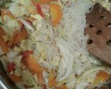 Foto langkah ke 5 dari resep Orak Arik Telur Bihun Sayur.