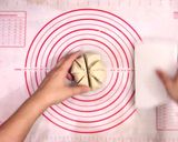 A picture of step 7 of [Video Tutorial] Pepper Pork Buns (Hu Jiao Bing).