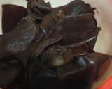 Foto langkah ke 1 dari resep Jamur Kuping Bumbu Tauco.