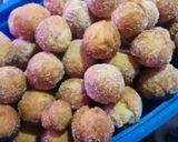 Foto del passaggio 2 della ricetta Castagnole al profumo di arance