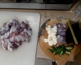 Foto langkah ke 1 dari resep Cumi Cabe Ijo.