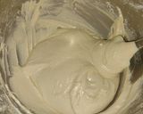 Foto del paso 2 de la receta: Cupcakes de vainilla con chips de chocolate