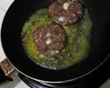 Foto langkah ke 4 dari resep Daging burger tanpa telur.